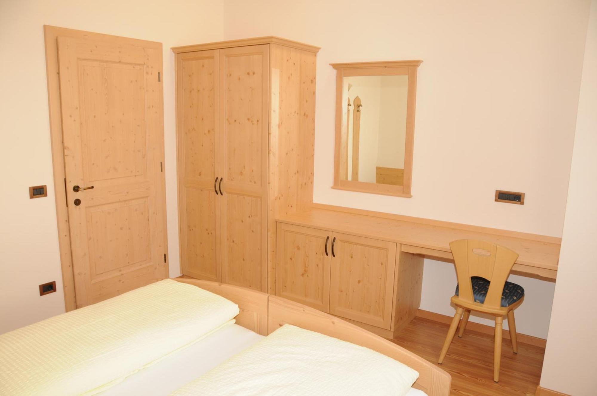 Residence Ciasa Dl Mone Colfosco Bagian luar foto