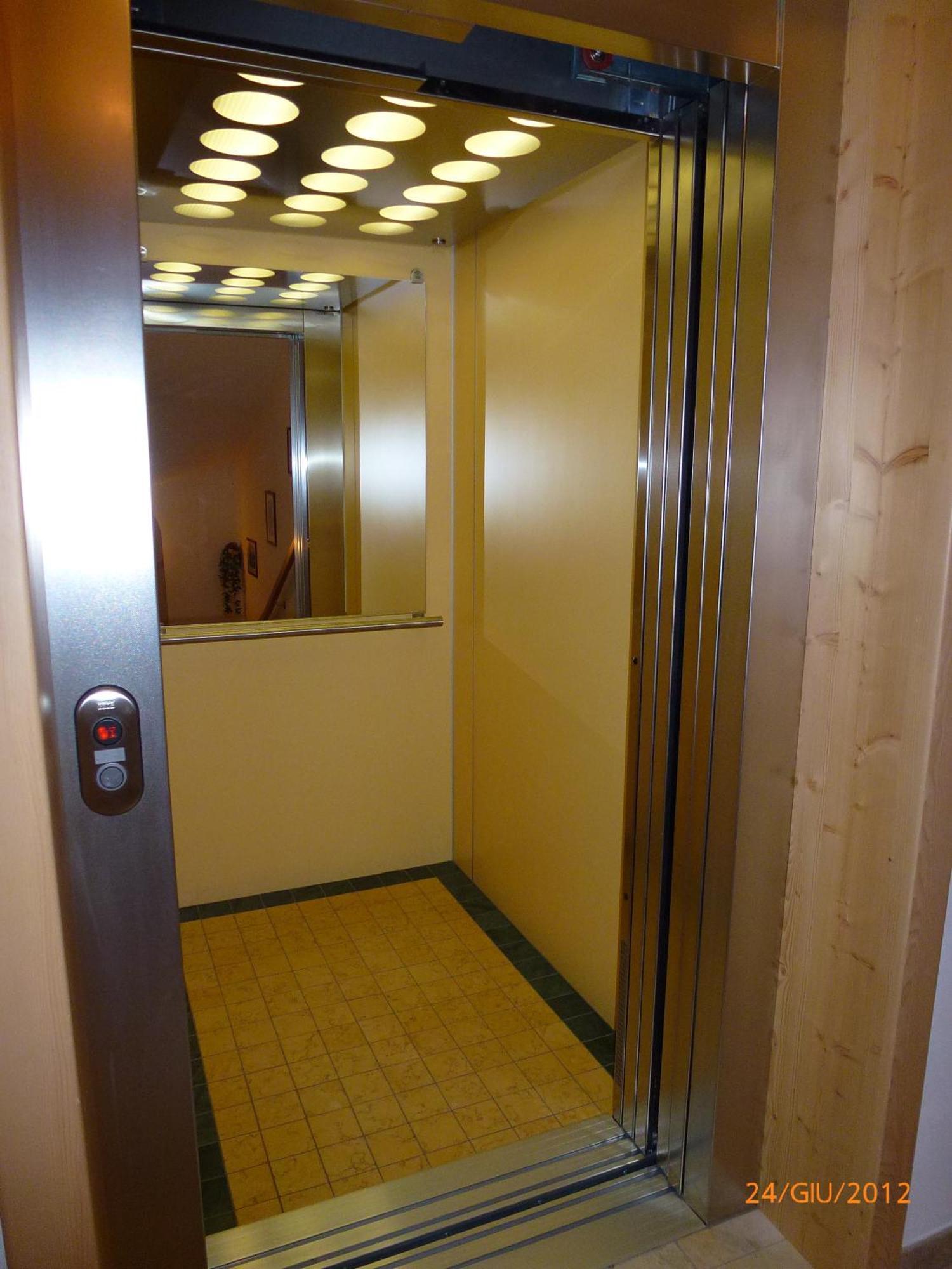 Residence Ciasa Dl Mone Colfosco Bagian luar foto